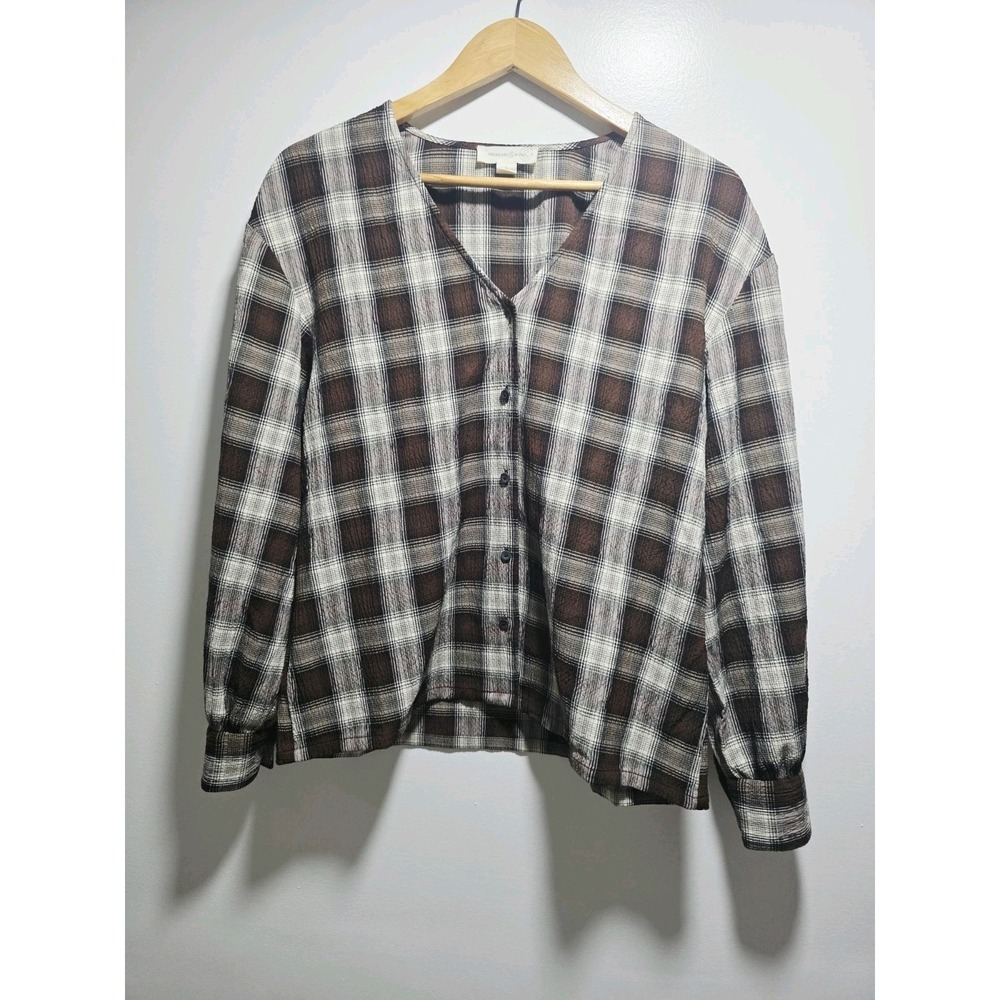 Treasure & Bond Women's Plaid V-Neck Top Button Up Shirt Size Small Long Sleeve